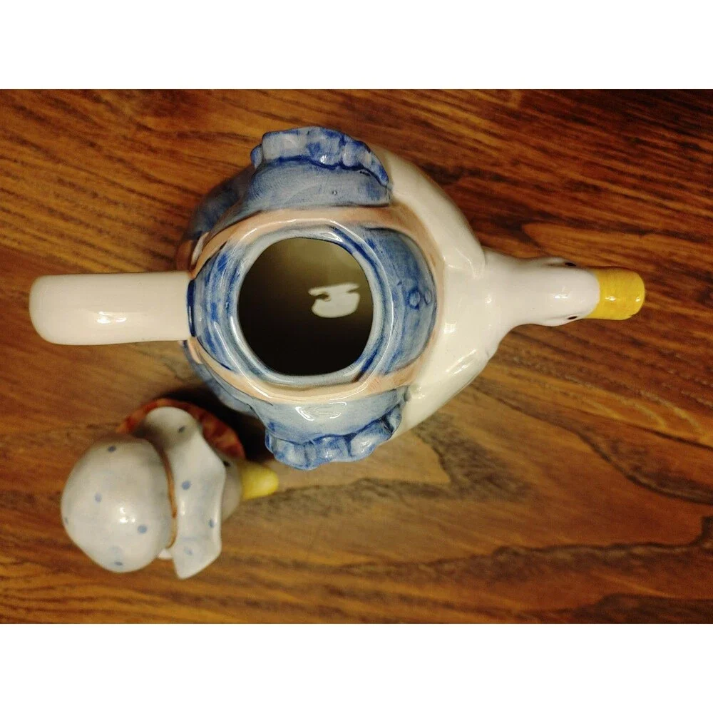 MCM ~ Vintage Otagiri Mother Goose Duck Figurine Teapot Hand Crafted In JAPAN EC